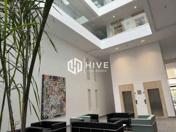 A louer un open space aux jardins de Carthage