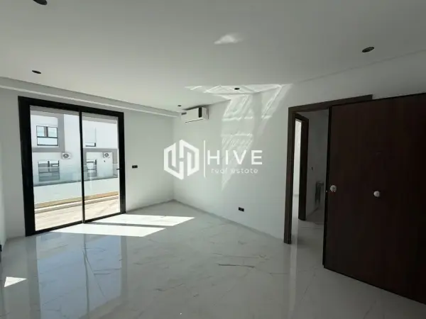 A vendre un s2 à la nouvelle soukra