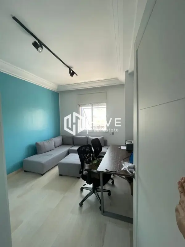 À louer – Bureau H+2 de 160 m² au Centre Urbain Nord